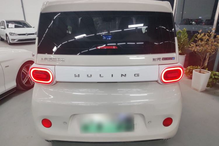 Used Wuling Hongguang MINIEV 2024 3rd Generation 215km Youth Edition
