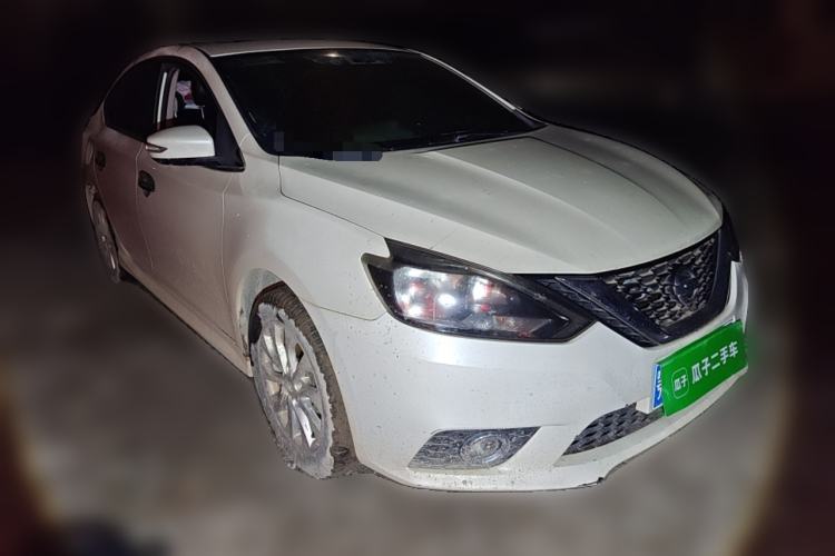 Used Nissan Sylphy 2016 1.6 XL CVT Deluxe Edition Front Right 45 Deg