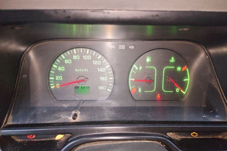 Used Jinbei Hiace 2020 2.0L Xiangyun Series Luxury Van High Roof China VI Standard Model 1TZS
