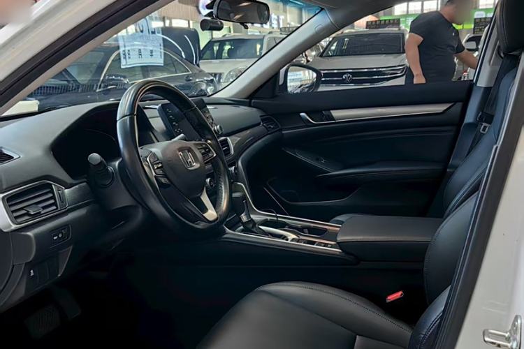 Used Honda Accord 2018 260TURBO Elite Edition China VI