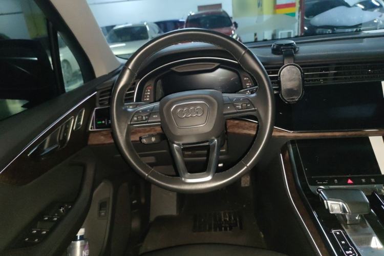 Used Audi Q7 2023 45 TFSI quattro S line Sport model