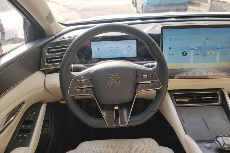 Used BYD Qin L 2024 DM-i 120KM Excellence Model
