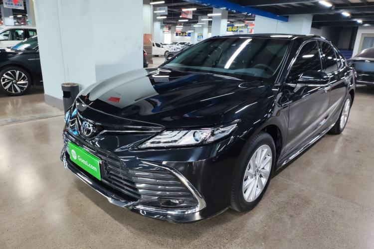 Used Toyota Camry 2023 2.0G Luxury Edition
