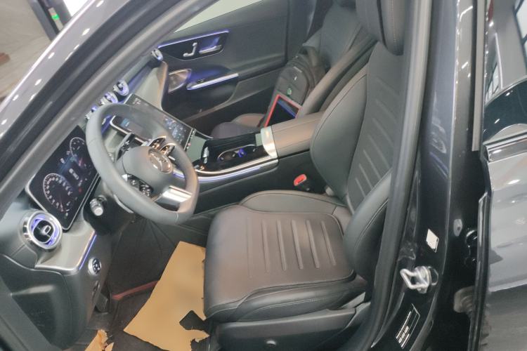 Used Mercedes-Benz C-Class 2023 Restyled C 260 L Night Edition Sports Version