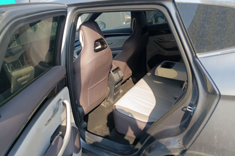 Used BYD Song PLUS New Energy 2025 EV Intelligent Driving Version 520km Premium Model Left Rear Seat