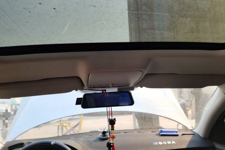 Used Volkswagen Bora 2013 1.6L Manual Comfort Model
