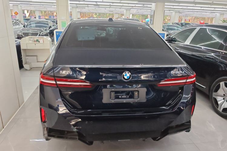Used BMW 5 Series 2025 530Li Luxury Edition M Sport Package Rear