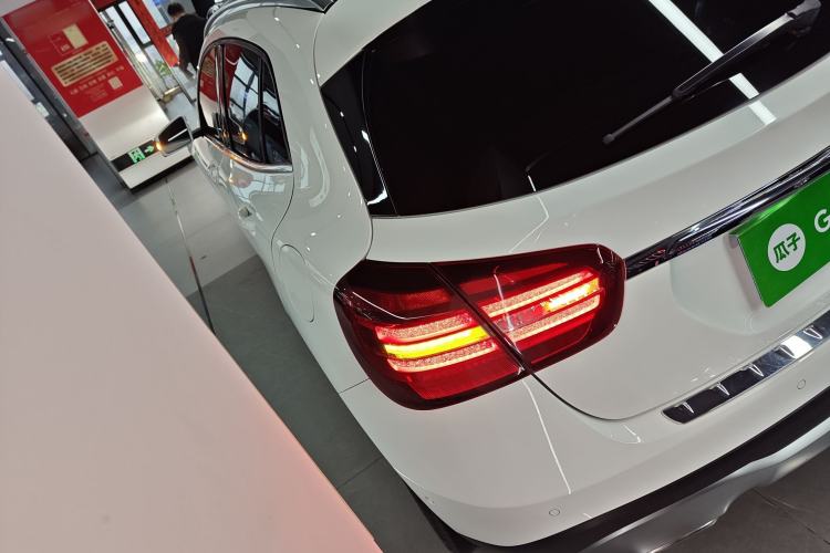 Used Mercedes-Benz GLA 2018 GLA 200 Fashion Model