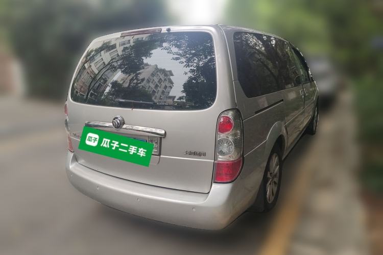 Used Buick GL8 2011 2.4L LT Executive Edition
