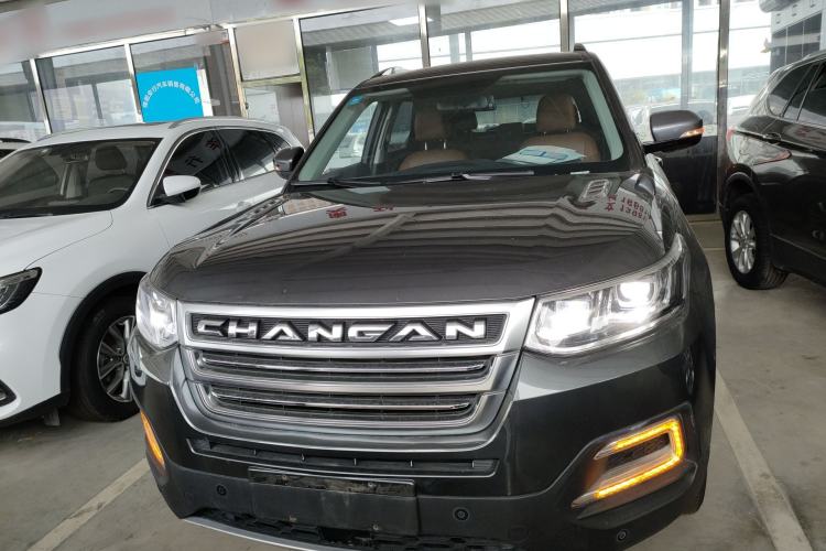 Used Changan CS95 2017 2.0T Two-Wheel Drive Zhitu Edition