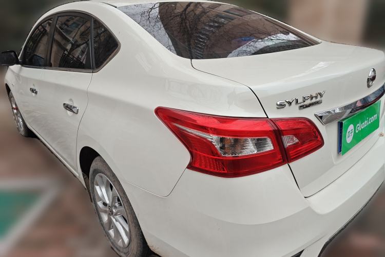 Used Nissan Sylphy 2022 Classic 1.6XL CVT Luxury Edition Rear Left 45 Deg