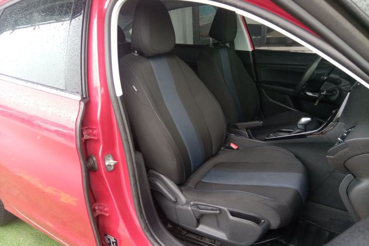 Used Peugeot 308 2018 1.6L Automatic Luxury Edition
