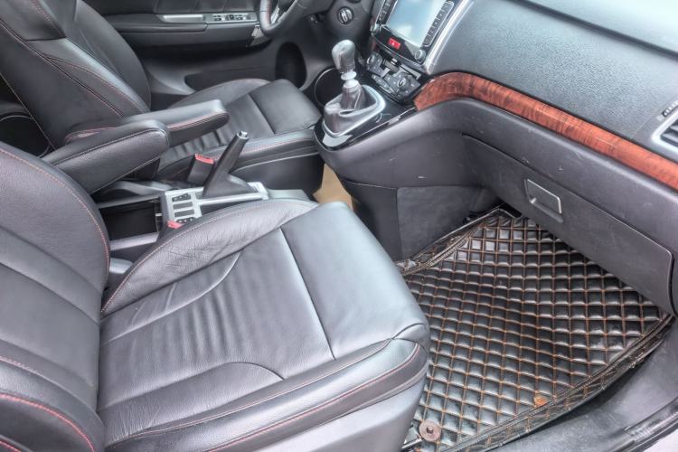 Used Haval H6 2013 Sports Edition 1.5T Manual Two-Wheel Drive Elite Model