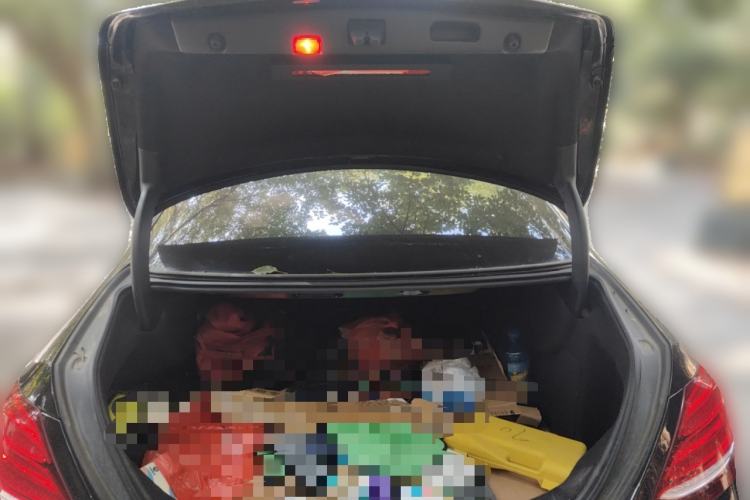 Used Mercedes-Benz E-Class 2019 E 300 L Sporty and Stylish Model
