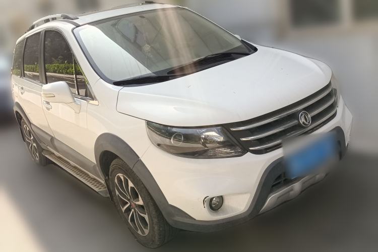 Used FORTHING Joyear X5 2013 1.6L Manual Luxury Model China IV Standard Front Right 45 Deg