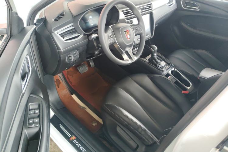 Used Roewe i5 2020 1.5L Automatic 4G Connect Luxury Flagship Edition
