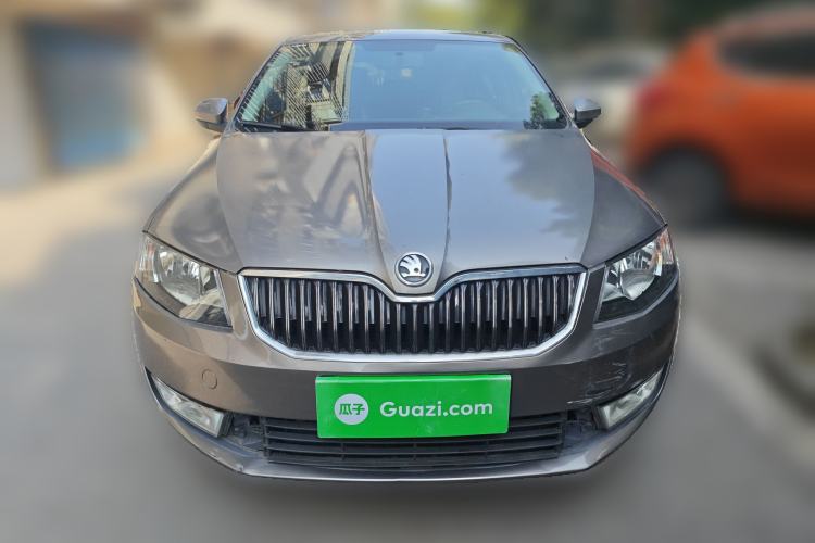 Used Skoda Octavia 2016 1.6L Automatic Chuanxing Edition Front