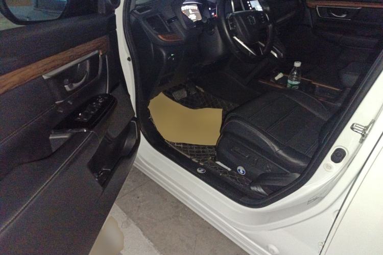 Used Honda CR-V 2017 240TURBO CVT Front-Wheel Drive Fashion Edition