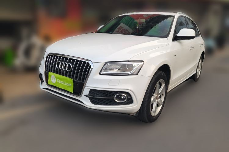Used Audi Q5 2017 Plus 40 TFSI Ambition Model