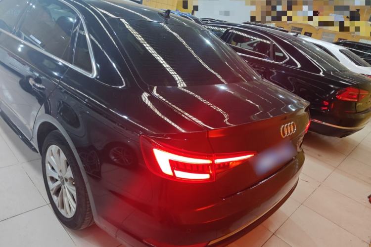 Used Audi A4L 2019 40 TFSI Ambition China VI