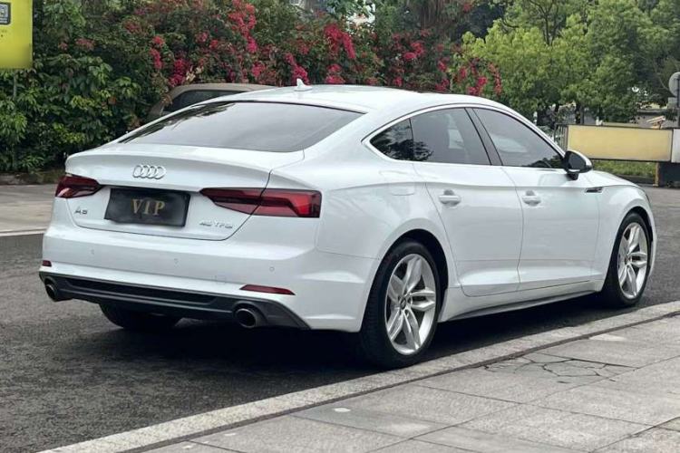 Used Audi A5 2019 Sportback 45 TFSI Fashion Model Exterior 3
