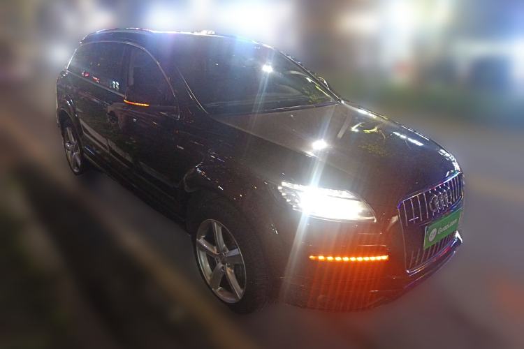 Used Audi Q7 2014 35 TFSI Sport Edition Front Right 45 Deg