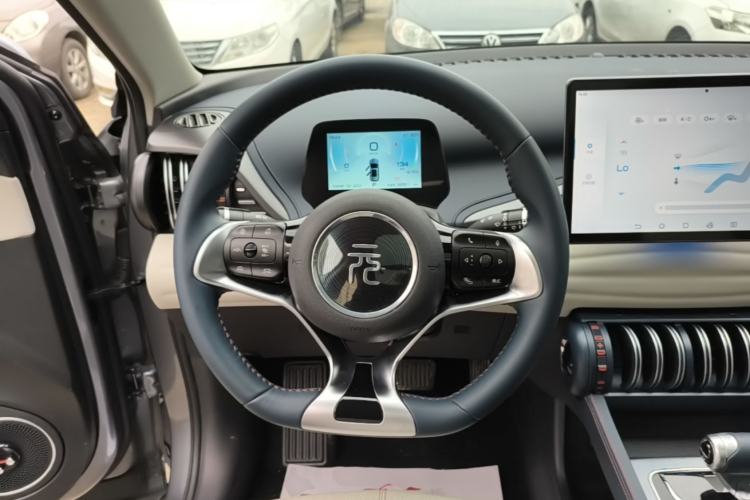 Used BYD Yuan PLUS 2023 Champion Edition 430KM Superior Model Steering Wheel