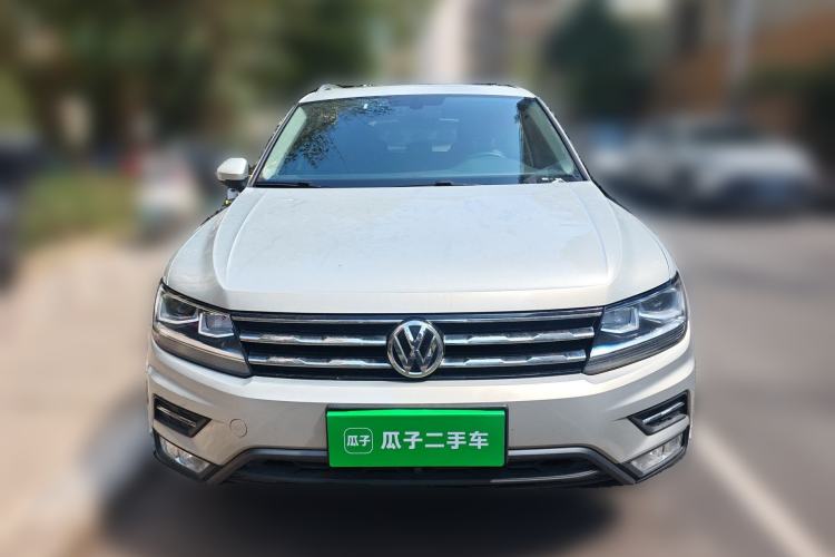 Used Volkswagen Tiguan L 2018 330TSI Automatic Two-Wheel Drive Luxury Edition Front