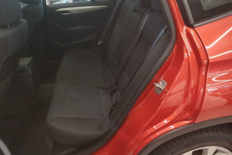 Used BMW X1 2014 sDrive18i Fashion Model
