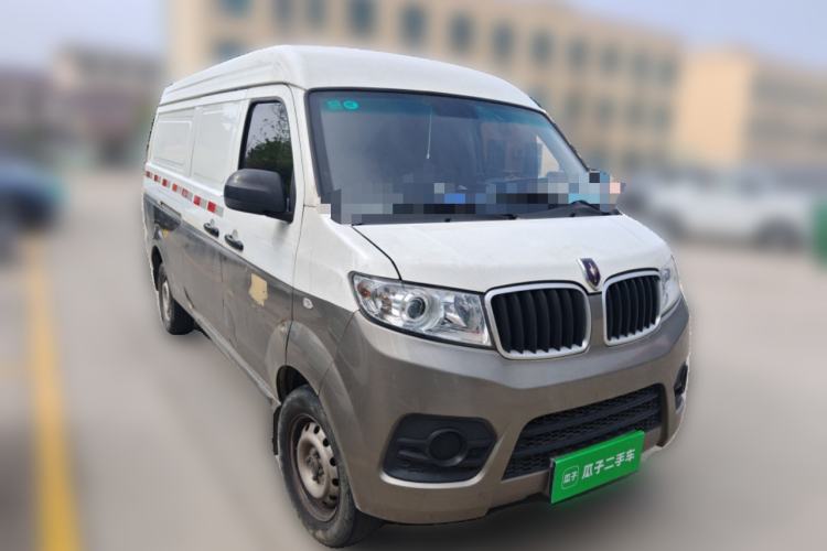 Used Jinbei New Hiace X30L 2023 1.5L Super Enjoyment Van 2/5 Seats Non-Air-Conditioned Version SWC15M Front Right 45 Deg