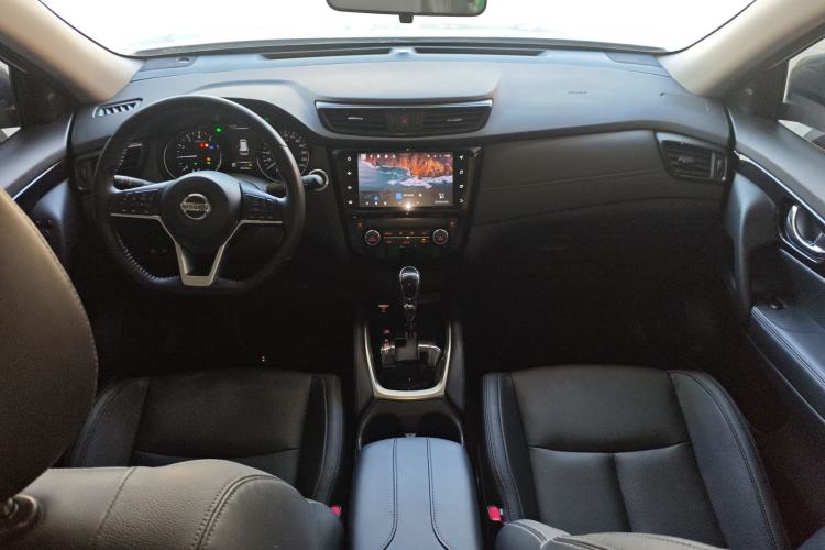 Used Nissan X-Trail 2022 2.0L Two-Wheel Drive Smart Connect & Comfort Edition