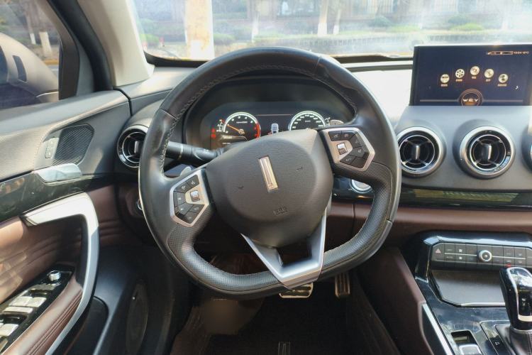 Used Wey VV7 2017 2.0T Flagship Model
