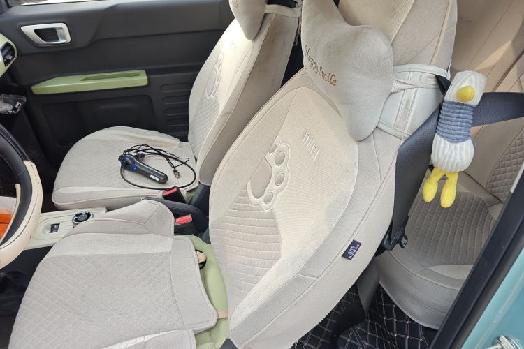 Used Geely Galaxy Panda 2024 Panda Mini 200km Endurance Bear Left Rear Seat