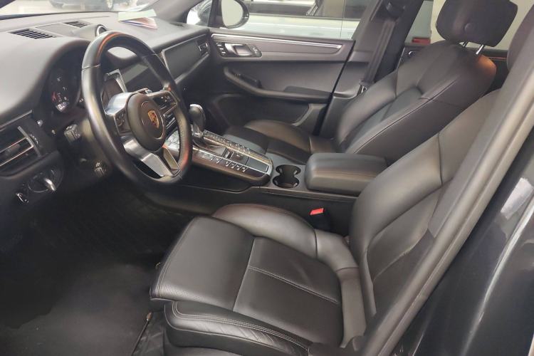 Used Porsche Macan 2021 Macan 2.0T
