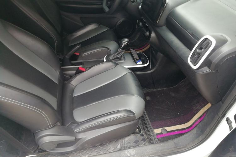 Used Roewe Clever 2022 311km QiQi BoBo Edition