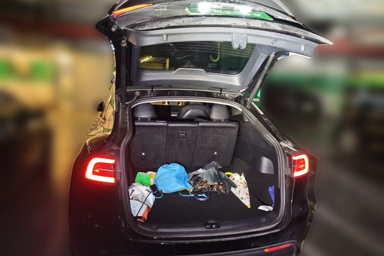 Used Tesla Model Y 2021 Performance High-Performance All-Wheel-Drive Version Trunk