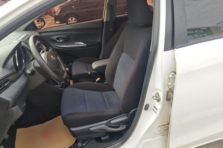 Used Toyota YARiS L Zhi Xuan 2014 1.3E Manual Charm Edition