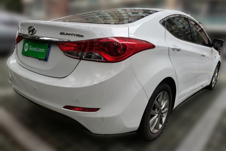 Used Hyundai Elantra (5th Generation / Langdong) 2015 1.6L Automatic Fashion Model
