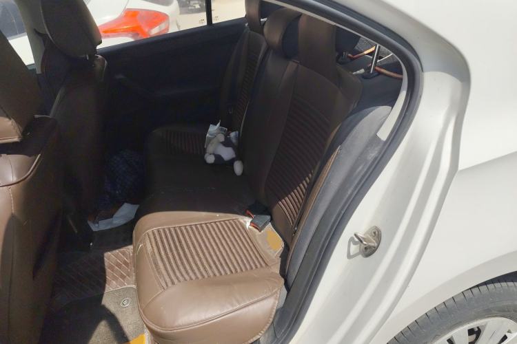 Used Volkswagen Santana 2019 1.5L Manual Fashion Edition China V Standard Left Rear Seat