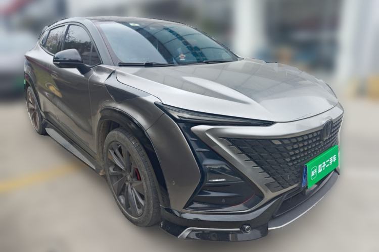 Used CHANGAN UNI-T 2021 1.5T Sport Edition Flagship Version Front Right 45 Deg