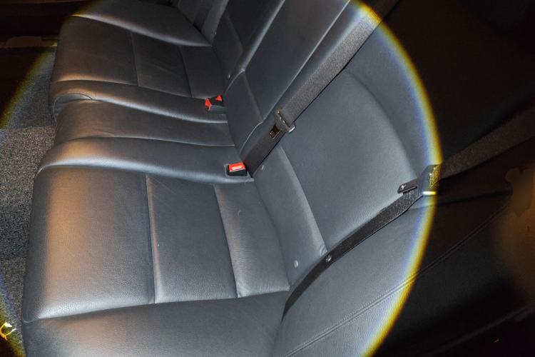 Used BMW 5 Series 2013 525Li Leading Model
