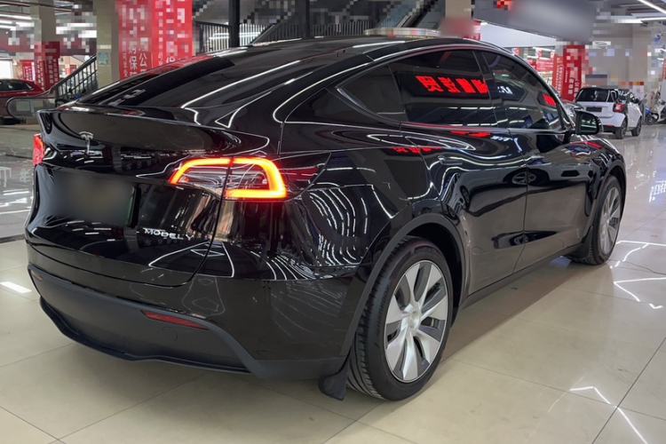 Used Tesla Model Y 2022 Rear-Wheel-Drive Version