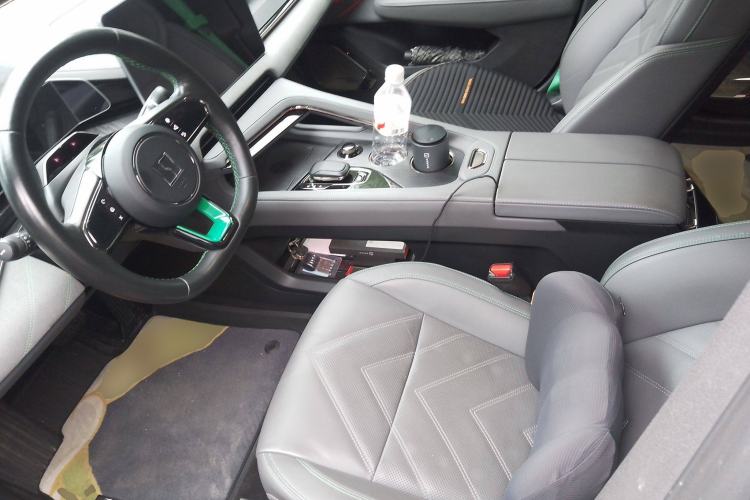 Used Zeekr 001 2021 Ultra-Long Range Dual-Motor YOU Version Left Front Seat