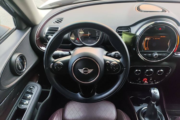 Used MINI Clubman 2016 Revised Version 1.5T COOPER Connoisseur Edition
