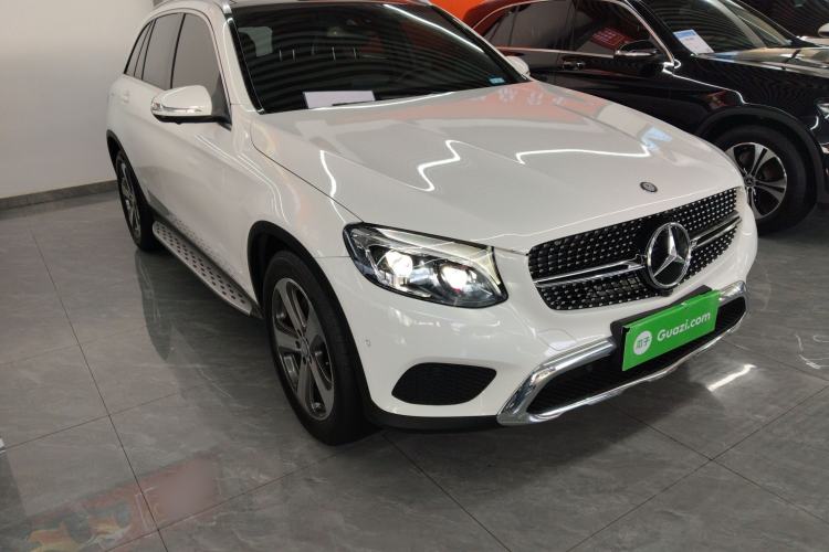 Used Mercedes-Benz GLC 2016 GLC 300 4MATIC Dynamic Model