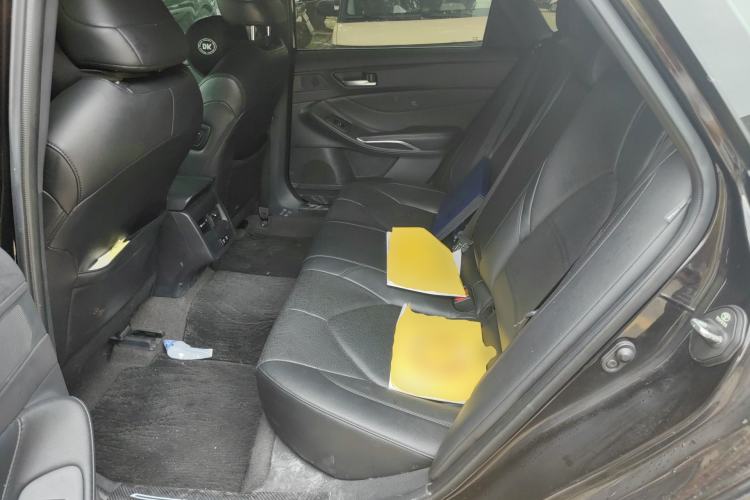 Used Toyota Avalon 2021 2.5L Luxury Edition Left Rear Seat