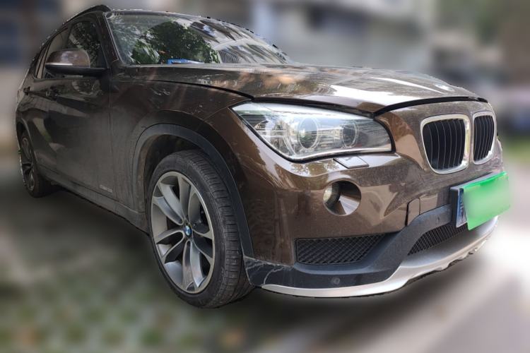 Used BMW X1 2015 sDrive18i Leading Edition
