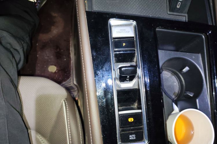 Used Volkswagen Viloran 2023 380TSI Prestige Edition