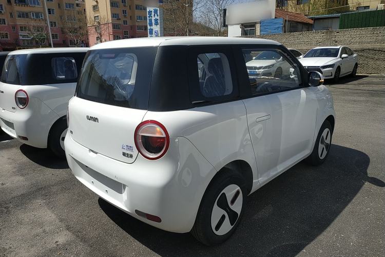 Used CHANGAN NEVO Lumin 2026 Model Treasure Edition 205km Passionate Beige Ningde Rear Right 45 Deg