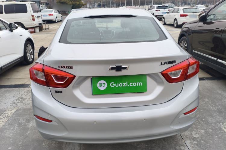 Used Chevrolet Cruze 2018 Redline 320 Automatic Pioneer Edition